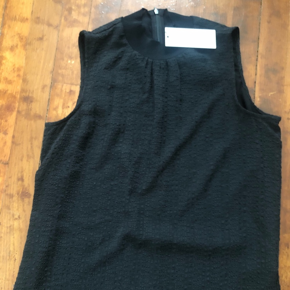Sleeveless Calvin Klein Blouse